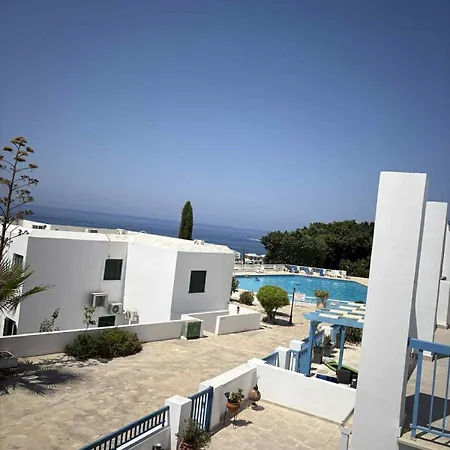 Ikaria Village, Maisonette Sea 10 * Aglantzia